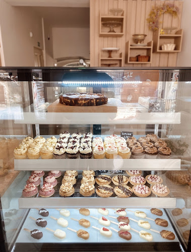 Ajdalicious, kreativna peka, Ajda Miklavčič s.p.