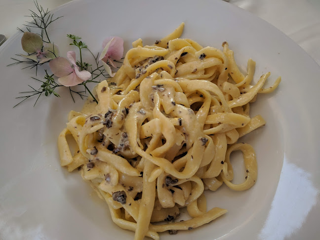 Rečna ulica 8, 1000 Ljubljana