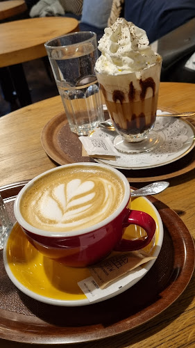 Cafe Central Domžale - Gastronomija in gostinstvo