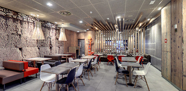 Opinii despre McDonald's în Ljubljana - Gastronomija in gostinstvo