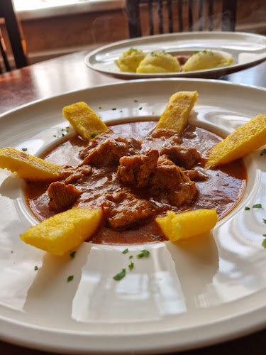 GOSTILNA POD KOSTANJI