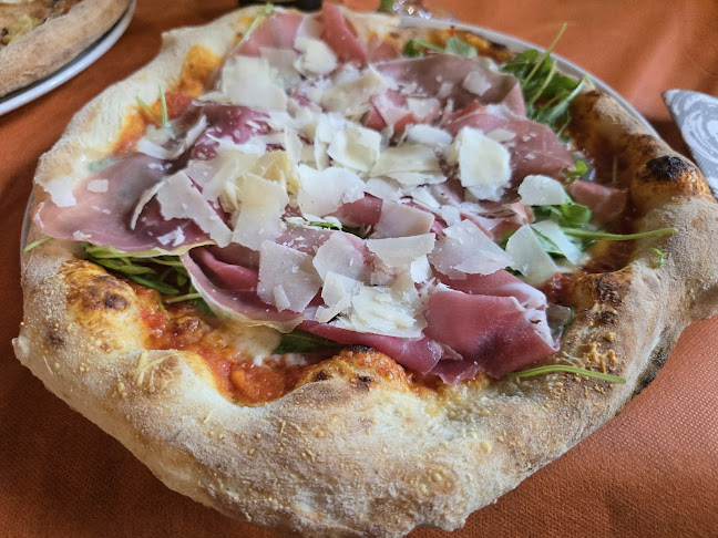Bella Italia - Gastronomija in gostinstvo