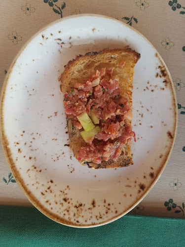 Comentarii opinii despre Kodila Gourmet delikatesa & restavracija