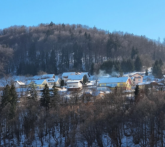 Pr' Mihcu - pizzerija in okrepčevalnica - Gastronomija in gostinstvo