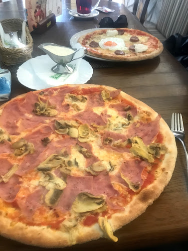 Picerija Botana - Gastronomija in gostinstvo