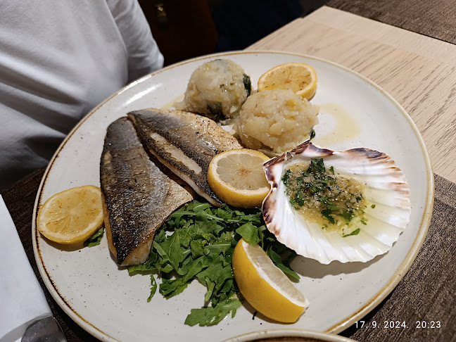 Lipa kavarna, pivnica in restavracija