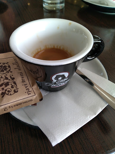 Cafe Cappuccino - Gastronomija in gostinstvo