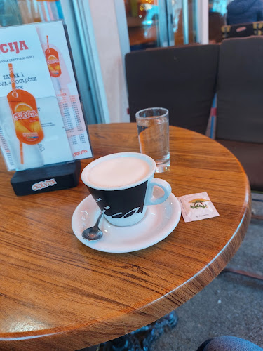 Comentarii opinii despre Breza Caffe gostinstvo Ksenja Štibernik s.p.