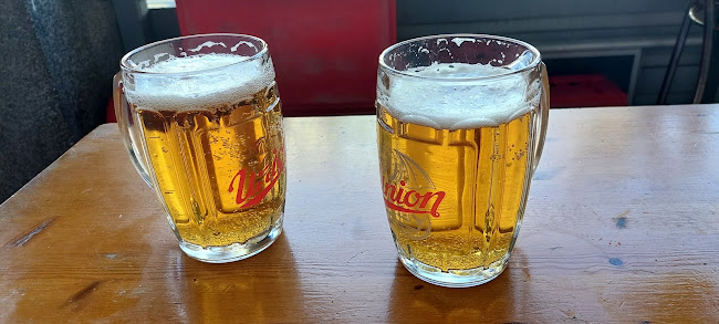 Leskovački Dvor-Pr' Bracotu - Gastronomija in gostinstvo