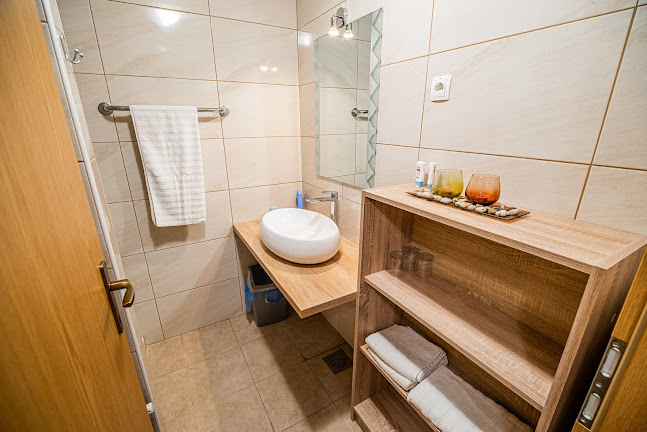 Okrepčevalnica Trimček - Gastronomija in gostinstvo