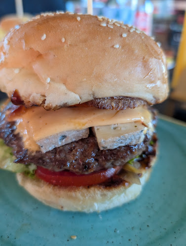 Comentarii opinii despre Kamarin Bar&Grill