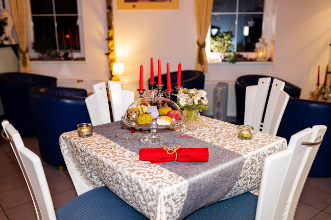 Kavarna in slaščičarna SWEET & RICH