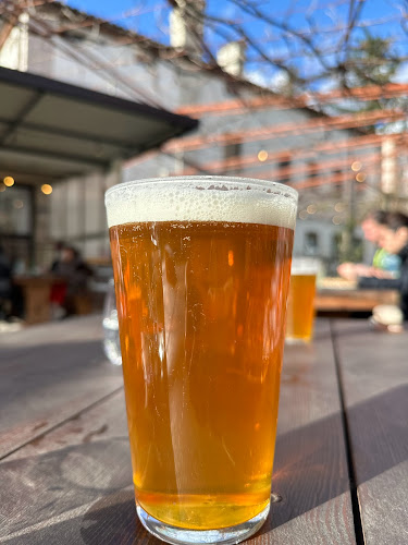 Pizzeria Porka Eva - Gastronomija in gostinstvo