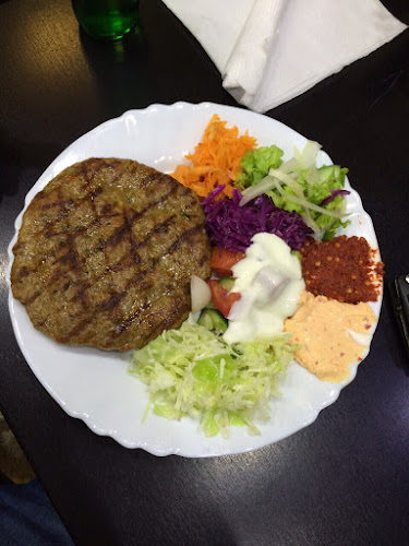 Pekarna & pizzeria Ema