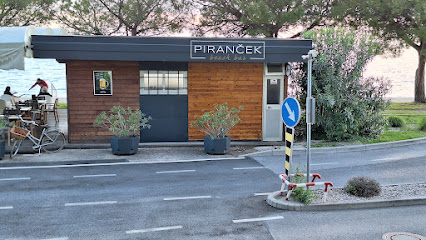 Piranček beach bar