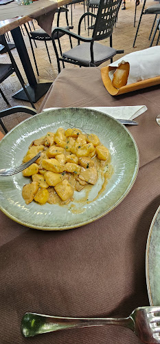 Opinii despre Gostilna Kraški rob în Črni Kal - Gastronomija in gostinstvo