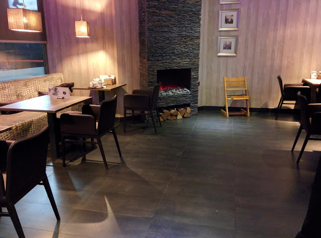 Opinii despre Oliva . în Ljubljana - Gastronomija in gostinstvo