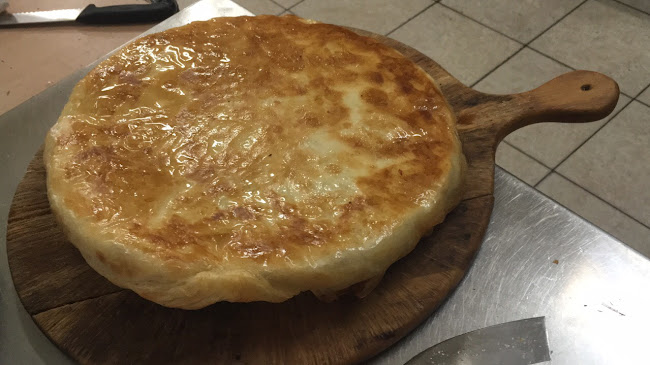 Pekarna & pizzeria Ema - Gastronomija in gostinstvo