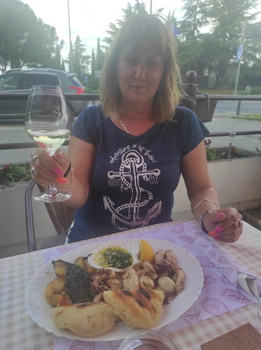 Opinii despre Topgril în Izola - Gastronomija in gostinstvo