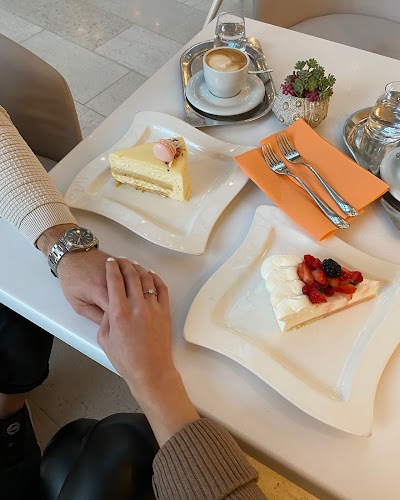 Obala 33, 6320 Portorož