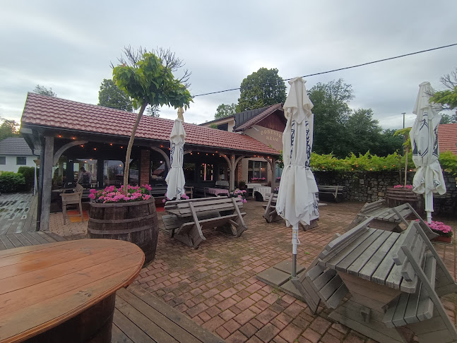 Opinii despre Dobenski Hram, meat & wine în Mengeš - Gastronomija in gostinstvo