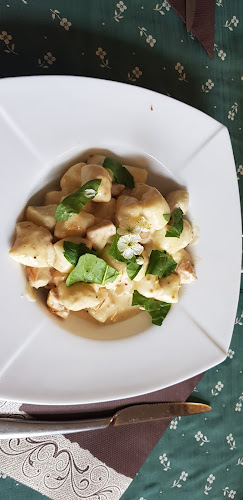 Restavracija Parma - Gastronomija in gostinstvo