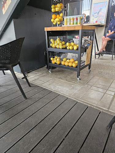 Kavarna Brinje - Gastronomija in gostinstvo