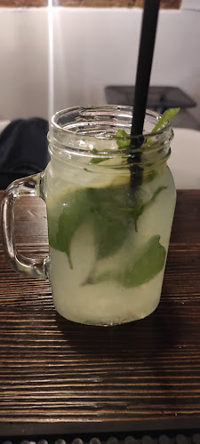 Eksperiment Kavarna & Bar