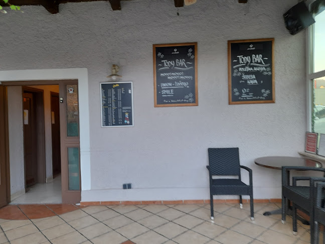 Bar Todi - Gastronomija in gostinstvo