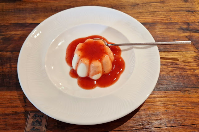 Opinii despre Pr' Kopač în Brezovica pri Ljubljani - Gastronomija in gostinstvo