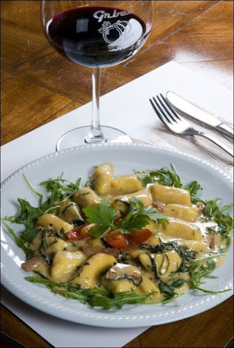 Gostilna PRI MARI - Gastronomija in gostinstvo