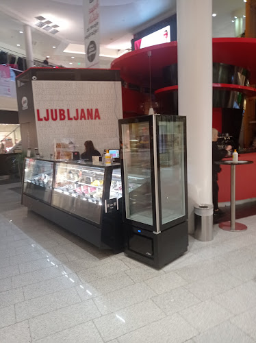 Opinii despre Segafredo în Ljubljana - Gastronomija in gostinstvo