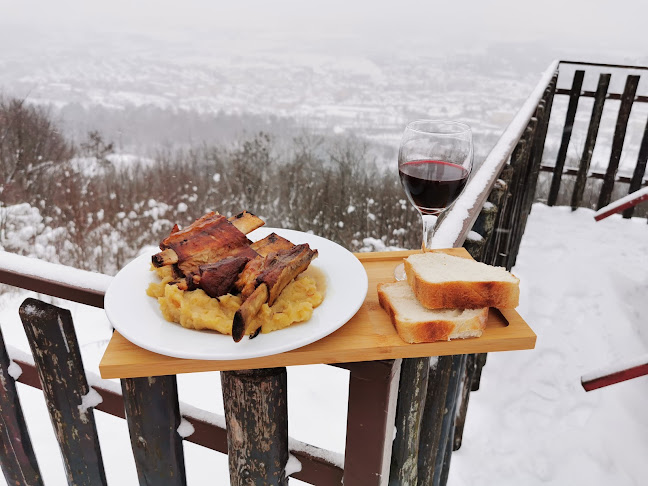 Javorniška pot 24, 6230 Postojna