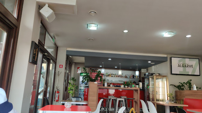 Comentarii opinii despre THE COFFEE