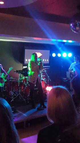 Opinii despre Sputnik Kavarna d.o.o. în Ljubljana - Gastronomija in gostinstvo