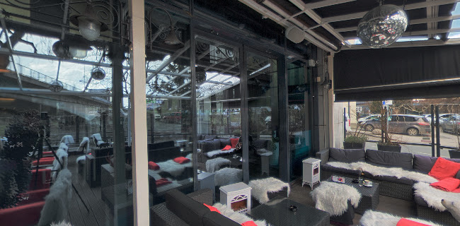 Niagara Cocktail Bar