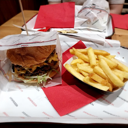 Hood Burger Center - Gastronomija in gostinstvo