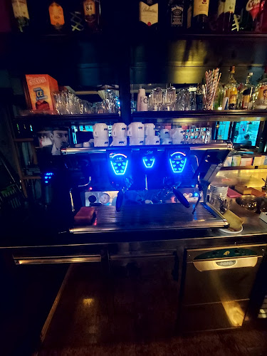 Dnevni bar in storitve "Pierrot Pub" Ameršek Peter s.p. - Ljubljana