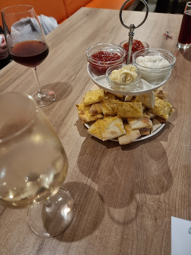 No Limits, Nina Ovčjak s.p. PE Nula bar in Slaščičarna Sladek dotik - Gastronomija in gostinstvo