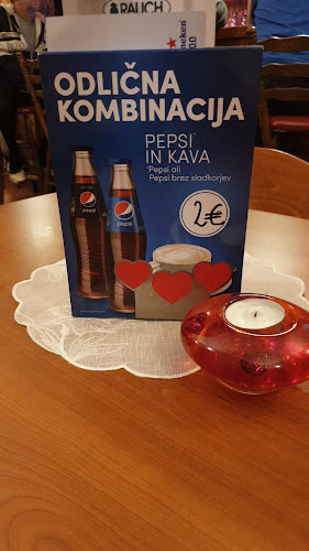 Tornado bar - Gastronomija in gostinstvo