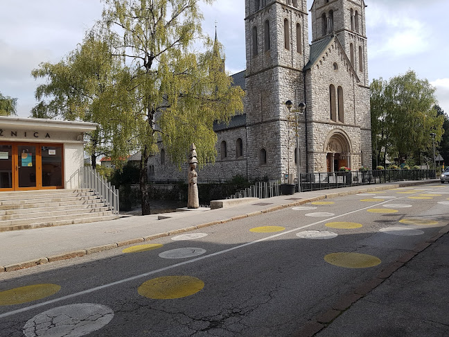 Comentarii opinii despre Cirus Bar & Lounge