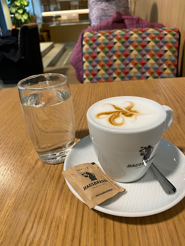 Dunajska c. 20, 1000 Ljubljana