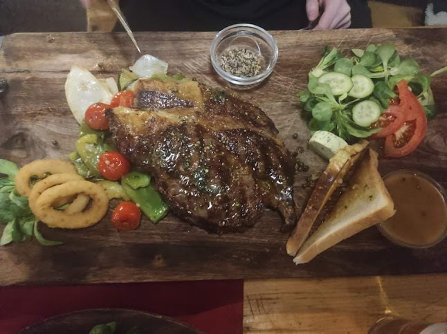 Comentarii opinii despre Saloon steakhouse