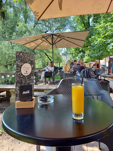 Krakovc pivnica in okrepčevalnica - Gastronomija in gostinstvo