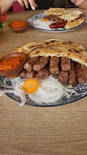 Opinii despre Vučko sarajevski gril în Maribor - Gastronomija in gostinstvo