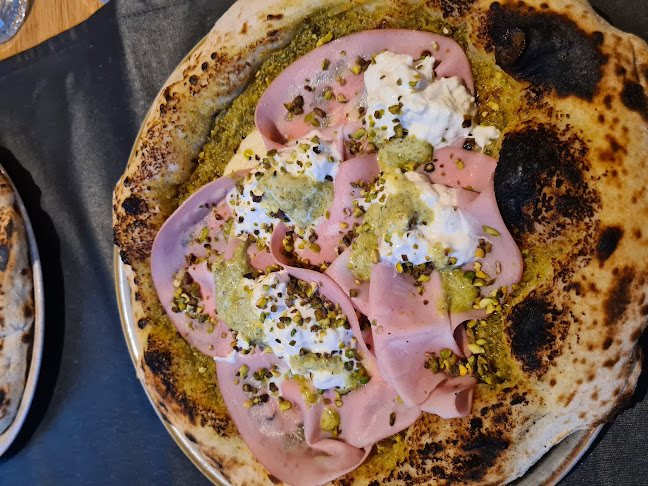 Opinii despre Gostilna Tri zvezde, Erika Kure s.p. în Kočevje - Gastronomija in gostinstvo