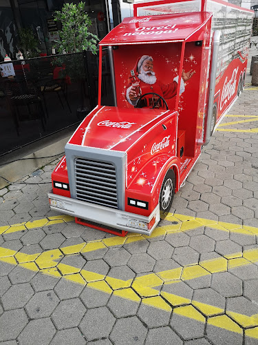 Hof Caffe - Gastronomija in gostinstvo