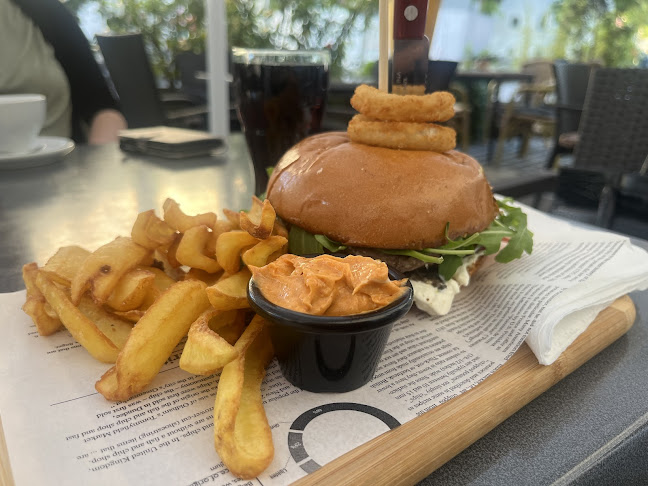 Pizzeria Njami - Gastronomija in gostinstvo