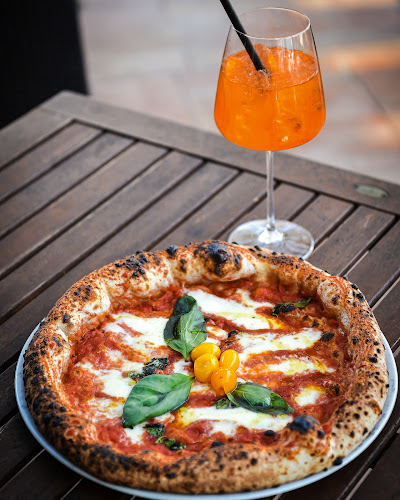 Gostilna Tri zvezde, Erika Kure s.p. - Kočevje