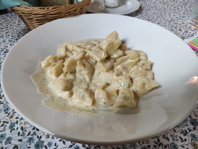 Gostilna pod Lipco Veselin Vujačić s.p.